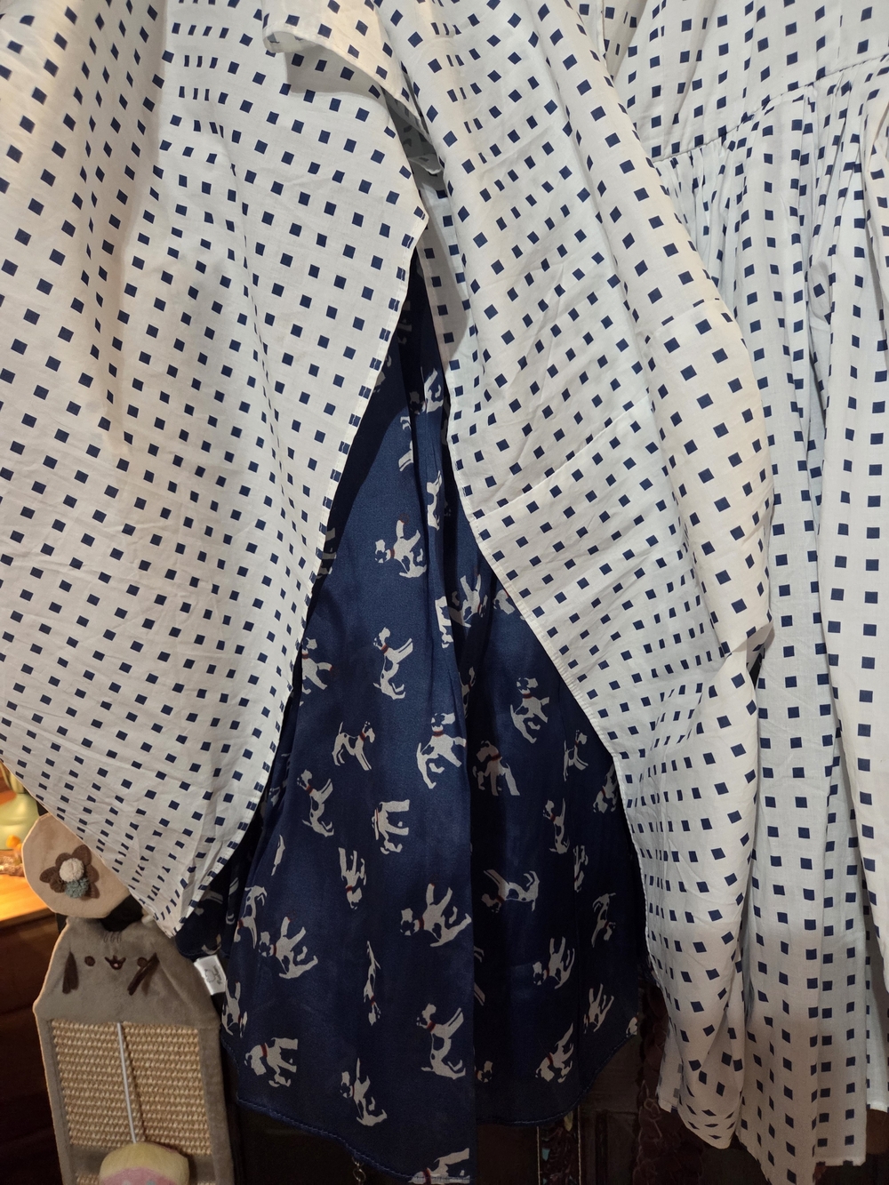 Selkie Hankie Squares/Scottie Cottage Puff - Picture 2 of 3